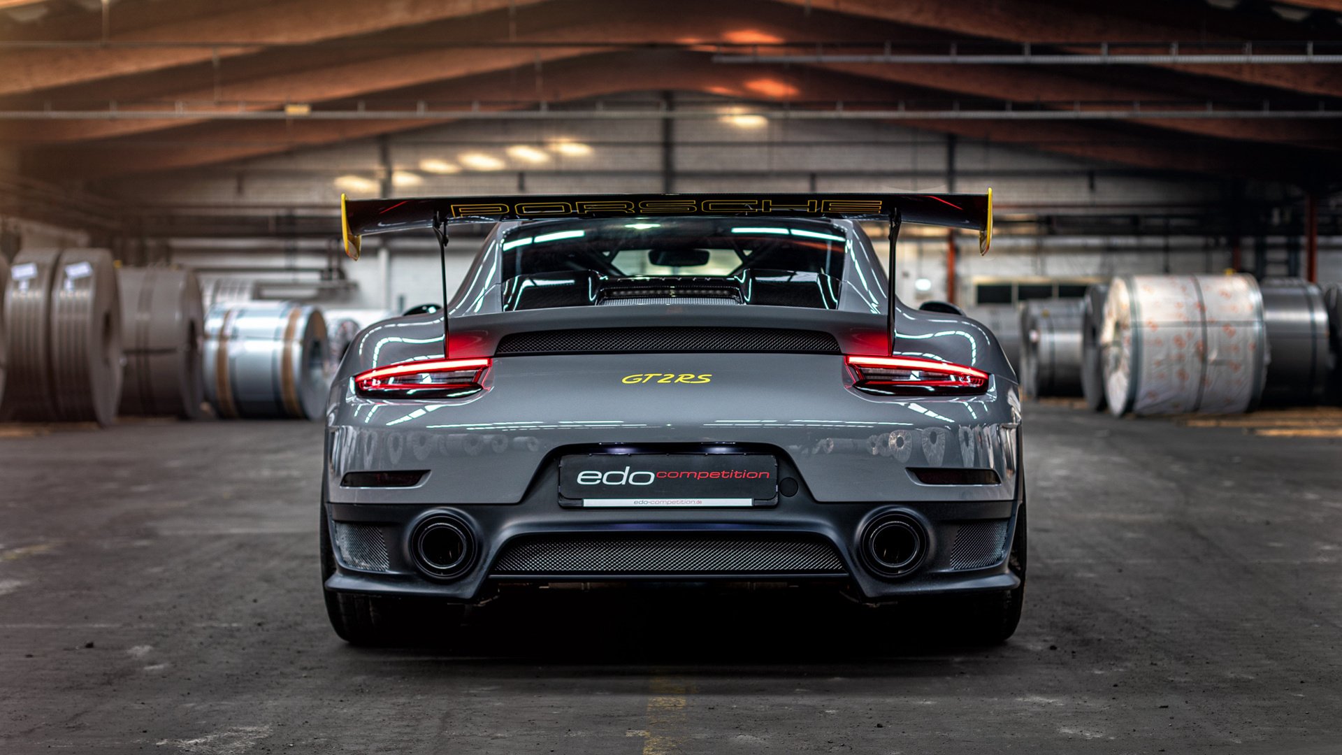 阿圭罗刷新纪录之夜，拜仁对阵哥斯达黎加展现足球的无限可能