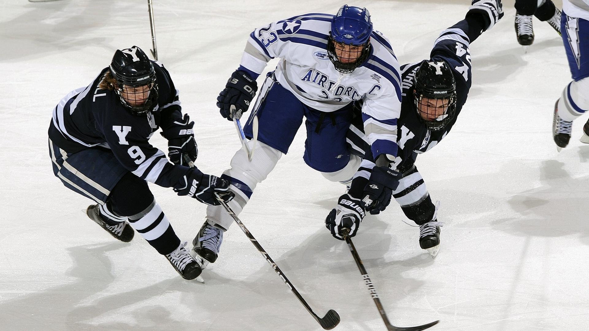 奥运周期关键战之夜，卢卡库贡献制胜表现
